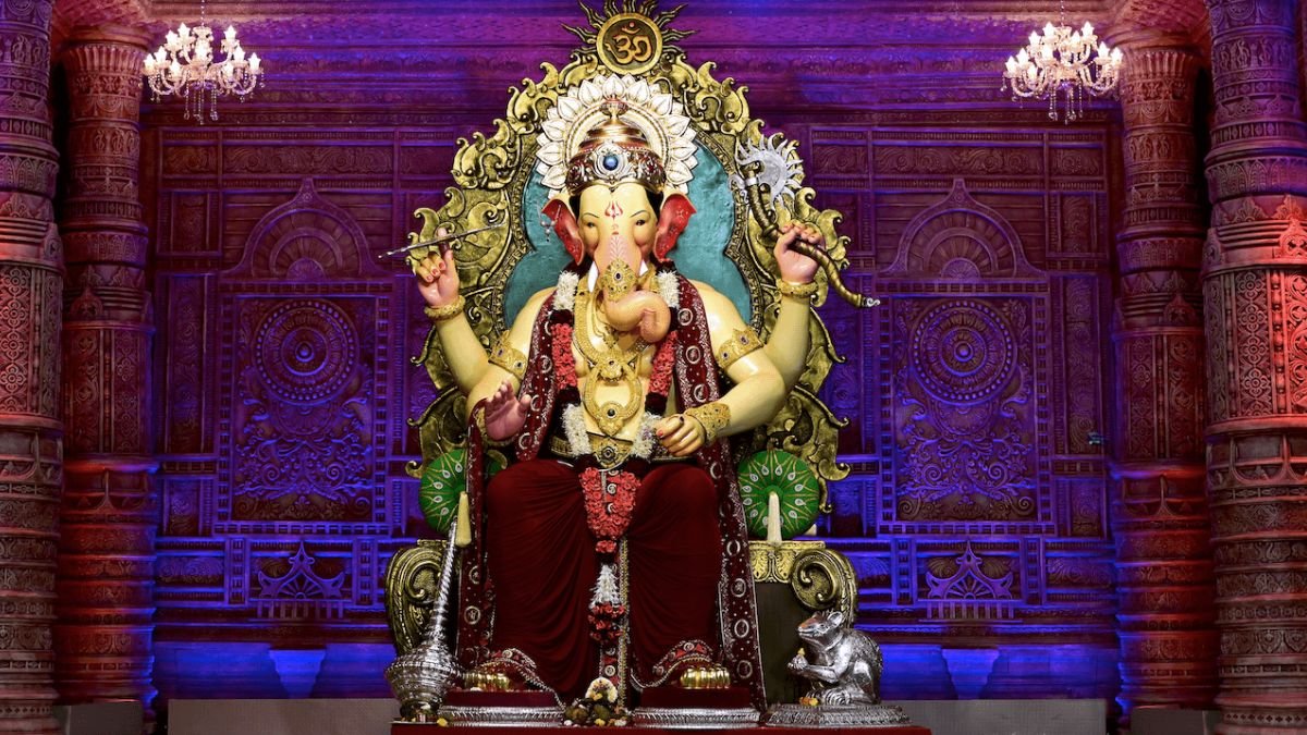 Lalbaugcha Raja Darshan Time